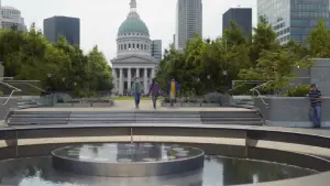 Backdrop to the movie "A Hero