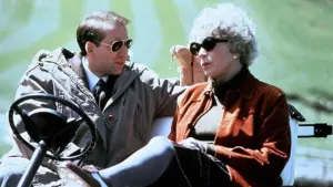 Backdrop to the movie "Guarding Tess" #388106