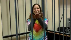 Backdrop to the movie "Politzek, the voices that challenge the Kremlin" #773660