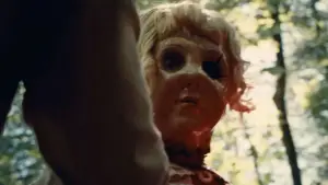 Backdrop to the movie "Dolly" #746694