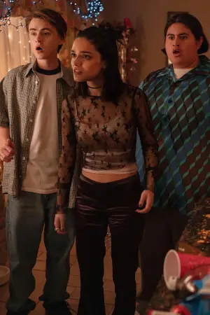 Poster to the movie "Y2K" #604579