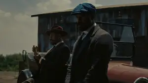 Backdrop to the movie "Sinners" #512499