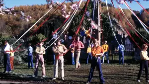 Backdrop to the movie "Children of the Wicker Man" #943400