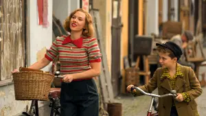 Backdrop to the movie "Jojo Rabbit" #625411