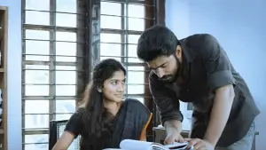 Backdrop to the movie "Premam" #689540