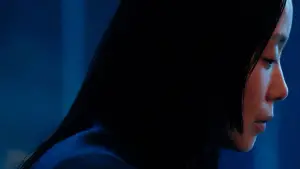 Backdrop to the movie "Revolver" #637187