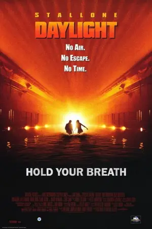 Poster to the movie "Daylight" #709823