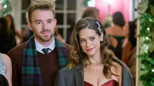 Backdrop to the movie "Next Stop, Christmas" #421932