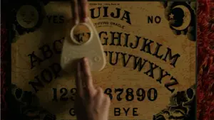 Backdrop to the movie "Ouija" #791536