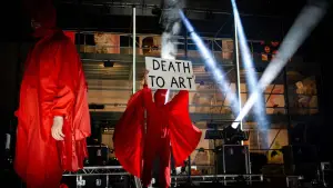 Backdrop to the movie "TISM