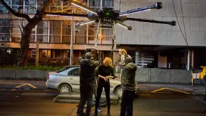 Backdrop to the movie "Canary Black" #623121