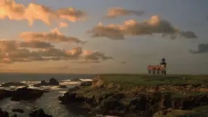 Backdrop to the movie "The Majestic" #853090