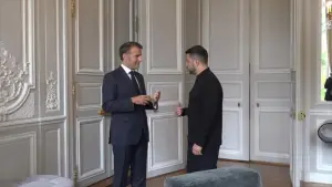 Backdrop to the movie "La Guerre, Donald Trump et nous : 2025, l