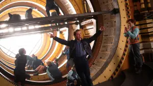 Backdrop to the movie "Wicked" #529491