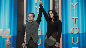 Backdrop to the movie "The Hunger Games: Catching Fire" #625023
