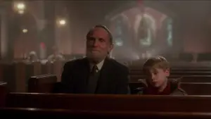 Backdrop to the movie "Home Alone" #849058
