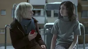 Backdrop to the movie "Let the Right One In" #209034