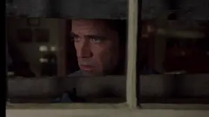 Backdrop to the movie "Signs" #670303