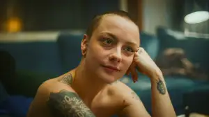 Backdrop to the movie "Truly Naked" #796770