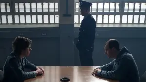 Backdrop to the movie "Maze" #486096