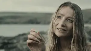 Backdrop to the movie "The Pearl Comb" #558908