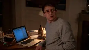 Backdrop to the movie "At Work" #767974