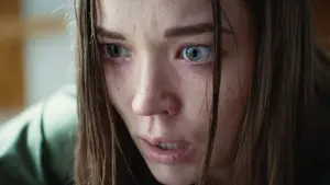 Backdrop to the movie "1BR" #304892