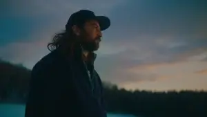 Backdrop to the movie "Noah Kahan: Out of Body" #773581