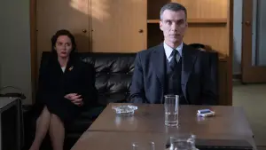 Backdrop to the movie "Oppenheimer" #556051