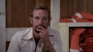 Backdrop to the movie "Killer Fish" #671650