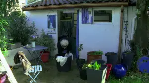 Backdrop to the movie "Happy in Blue" #773988