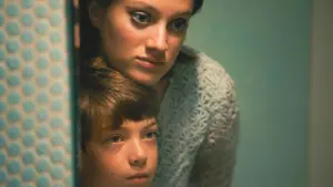 Backdrop to the movie "Red Island" #191561