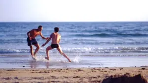 Backdrop to the movie "Come Undone" #494757