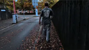 Backdrop to the movie "Fifth Mission" #775997