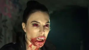 Backdrop to the movie "Fright Night 2: New Blood" #338001