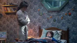 Backdrop to the movie "Cobweb" #722477