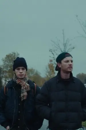 Poster to the movie "Meteors" #668184