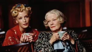 Backdrop to the movie "Mrs. Henderson Presents" #407052