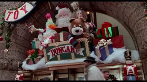 Backdrop to the movie "Home Alone 2: Lost in New York" #567252