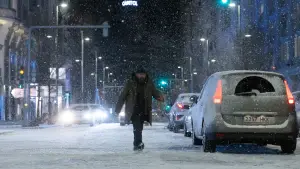 Backdrop to the movie "Mikaela" #617642