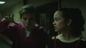 Backdrop to the movie "Fear Street: 1994" #671362