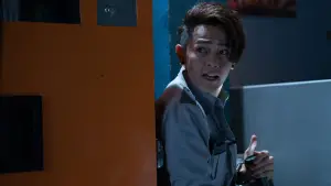 Backdrop to the movie "Security" #726550