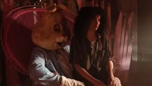 Backdrop to the movie "Eye for an Eye" #512778