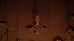 Backdrop to the movie "Huwag Kang Titingin" #776336