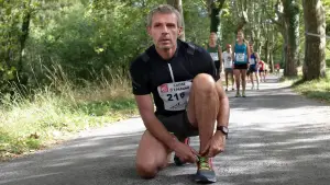 Backdrop to the movie "Barbecue" #721752