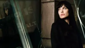 Backdrop to the movie "Salt" #286470