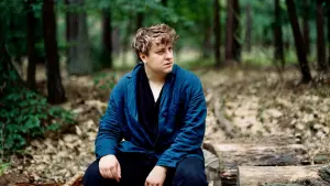 Backdrop to the movie "Afire" #415912