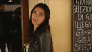 Backdrop to the movie "La Dolce Villa" #614775