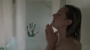 Backdrop to the movie "The Invisible Man" #238299