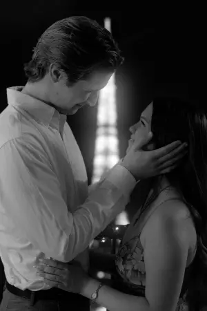 Poster to the movie "Just Leave!" #444684